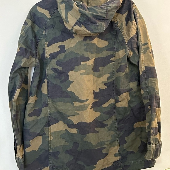Rubbish Medium Cargo Camouflage Utility Jacket - Picture 2 of 10